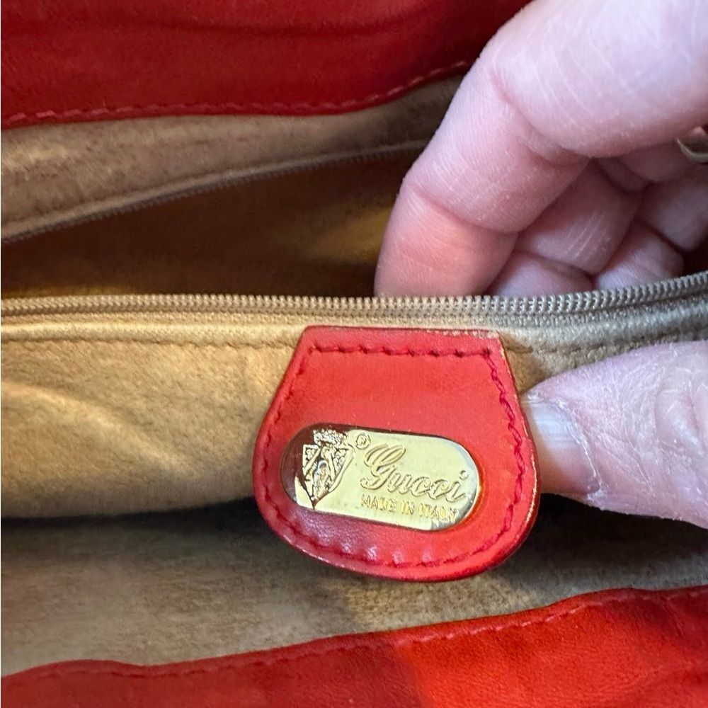 Gucci Red Crescent Shoulder Bag with Gold Logo Plaque - Picture 8 of 12